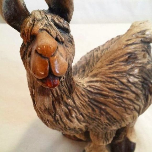 Vintage Handmade Beasties of the Kingdom Collection Lana Llama by John Raya - Picture 4 of 16